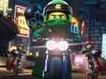 Cluiche NinjaGo: bealach gluaisrothar Lloyd i gcoinne Garmadons  ar líne