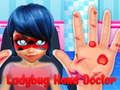 Cluiche Dochtúir Láimhe ladybug  ar líne