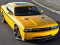 Cluiche Sleamhnán Dodge Challenger SRT8  ar líne