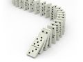 Cluiche Domino ar líne