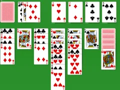 Cluiche Card Quest: Solitaire ar líne