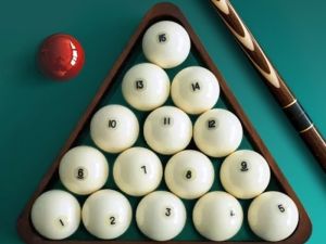 Cluiche Billiards 3D: Pirimid na Rúise ar líne