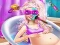 Cluiche Hero Ellie Pregnant Spa ar líne