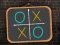 Cluiche Tic Tac Toe blackboard ar líne