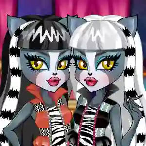 Cluiche Monster High Ear Doctor ar líne