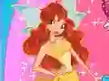 Cluiche Winx Bloom Magic Dress Up ar líne