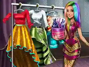 Cluiche Tris Runway Dolly Dress Up ar líne