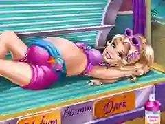 Cluiche Pregnant Princess Tanning Solarium ar líne