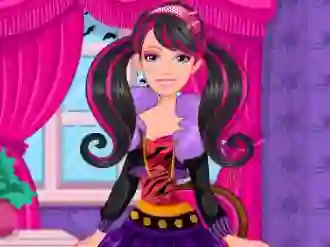 Cluiche Barbie Monster High Halloween ar líne