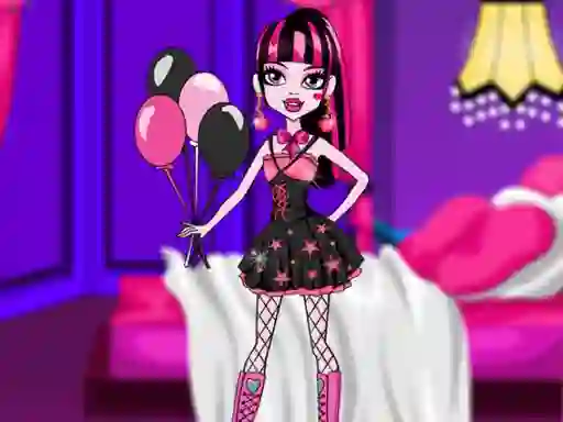 Cluiche Delicate Dracula Dress Up ar líne