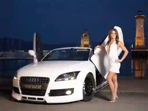 Cluiche Miss Tuning Show Girls ar líne