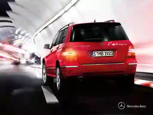 Cluiche Luxury Medium Suv Puzzle ar líne