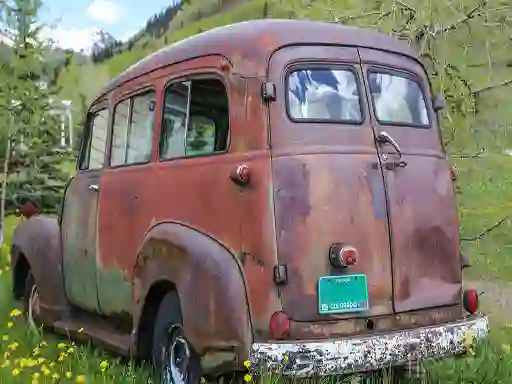 Cluiche Old Rusty Cars Differences 2 ar líne