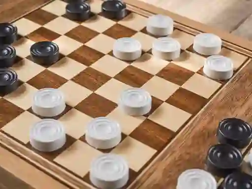 Cluiche Checkers Two Player ar líne
