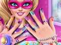 Cluiche Superhero manicure doll  ar líne