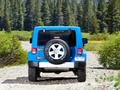 Cluiche Tiománaí jeep suas an cnoc  ar líne