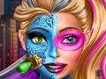 Cluiche Super Doll: Athraíonn cosmaidí  ar líne