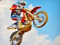 Cluiche Stunt Rásaíochta Rothar Bmm Tricky Crazy Imposible  ar líne