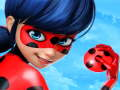 Cluiche Cluiche LadyBug Popstar Gúna suas  ar líne